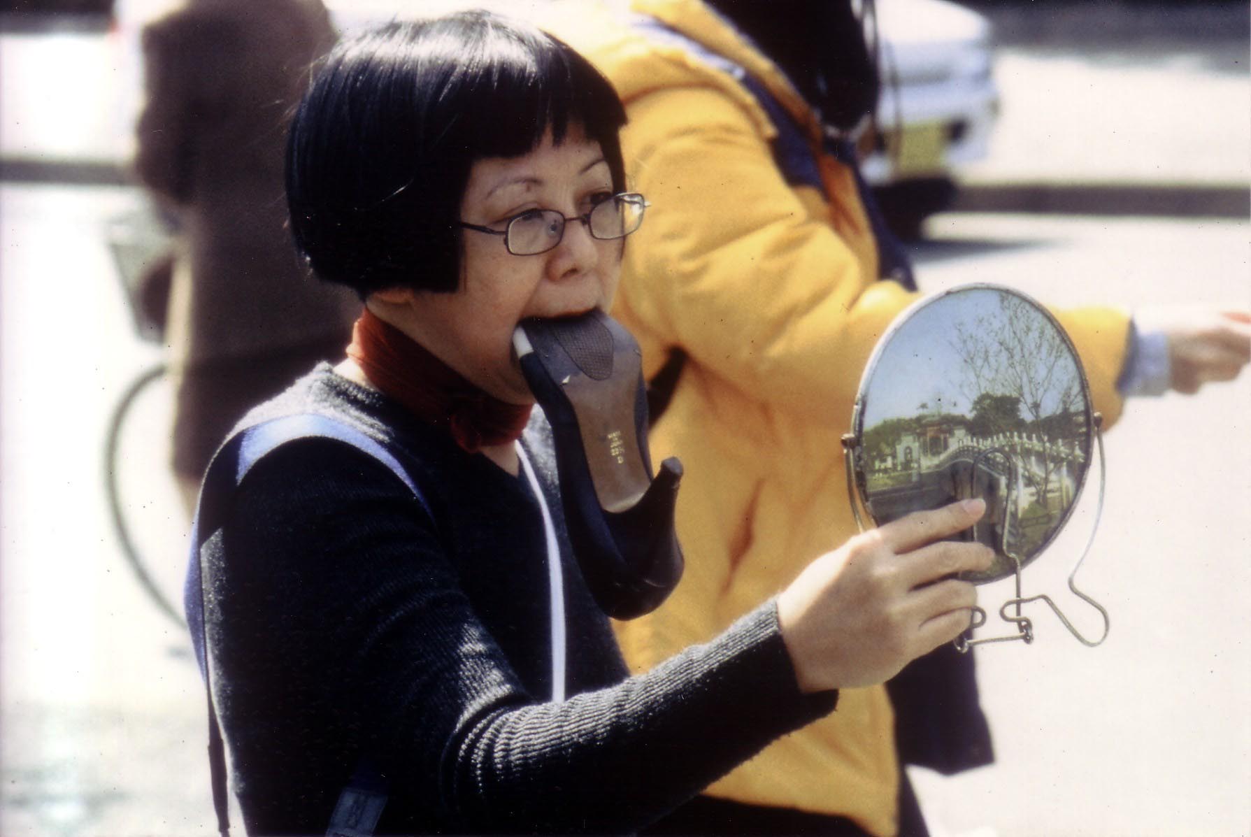 Image courtesy of Amanda Heng; photo by Kuroda Raiji, Fukuoka Asian Art Museum.