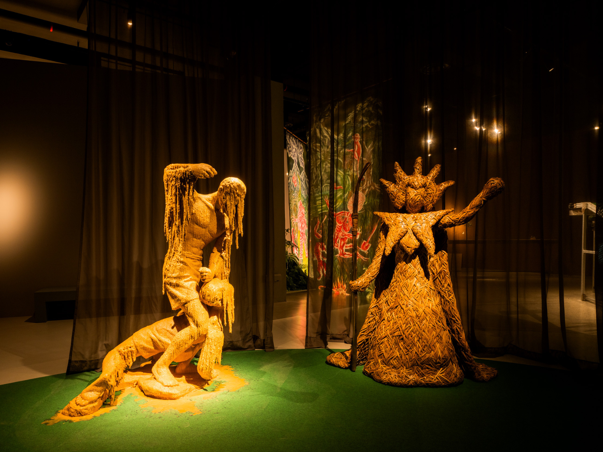 Bodies in Penumbra: The Soft Machinery of Light 