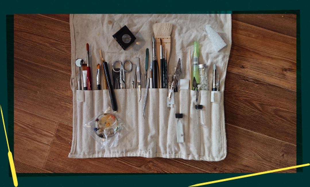 Nahid’s collection of tools and brushes