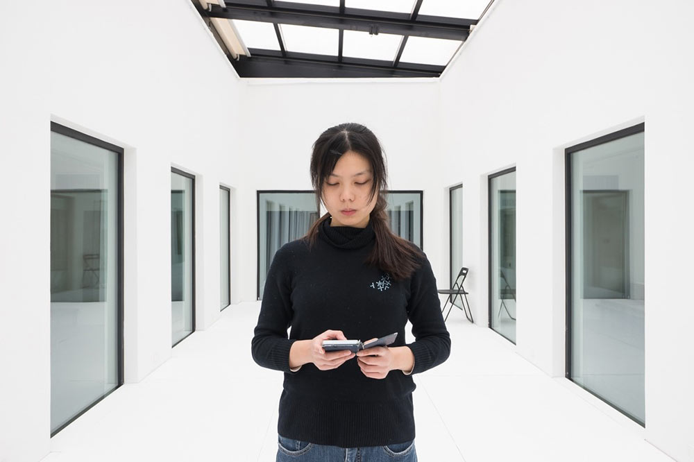 Heman Chong. 'Everything (Wikipedia).' 2019. Durational performance involving Wikipedia and a mobile phone. Collection of Singapore Art Museum.